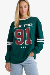 Loose Fit Crew Neck Back Printed Sweatshirt