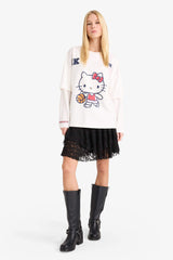 Hello Kitty Oversize Wide Pattern Crew Neck Long Sleeve T-Shirt