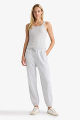 Basic Plain Pocketed Waist Tied Thick Jogger Sweatpants