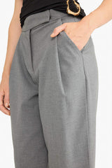 Barrel Fit Crop Ankle Length Trousers