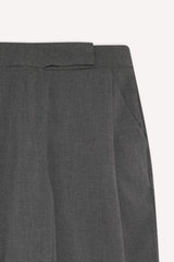 Barrel Fit Crop Ankle Length Trousers