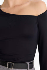 Slim Fit Narrow Cut One Shoulder Long Sleeve Bodysuit