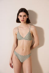 Bamboo Triangle Fit Multicolor Top