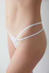 سراويل داخلية بتفاصيل دانتيل