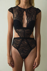 Black Flashy Underwired Lace Short-Sleeved Bodysuit