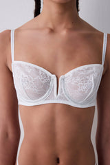 Stone V Wire Off White Bra