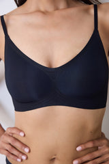 Zero Gram Seamless Non-wired Removable Cup Bra