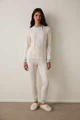 Gardenya Cute Flowers Thermal Effect Crew Neck Long Sleeve Pajama Top