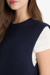 Oversize Wide Fit Crew Neck Knit Sweater