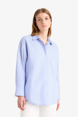 Oversized long-sleeved shirt