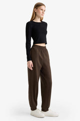Cool Jogger Sweatpants with Printed Elastic Waist and Pockets