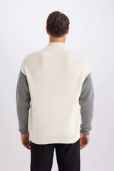 Relax Fit Color Block Stand Collar Half Zipper Knitwear Sweater
