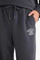 Standard Fit Drawstring Waist Pocket Polar Fleece Sweatpants