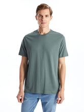 LCWAIKIKI Classic Green Crew Neck Combed Cotton Men T-Shirt