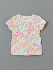 LCW Baby Crew Neck Baby Girl Shorts Pajama Set 2-Piece