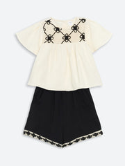 LCW Kids Embroidered Girls T-Shirt And Shorts 2-Pack