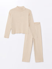 LCW Kids
Light Beige Half Turtleneck Girl Sweater and Trousers