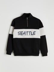 Xside Funnel Neck Color Block Men Sweatshirt