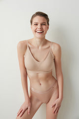 #Izbırakmaz Invisible Beige Seamless Bralette Without Wire