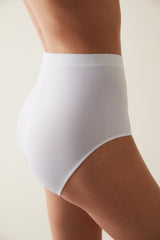 سروال داخليي بيزك مرتفع الخصر من Nu