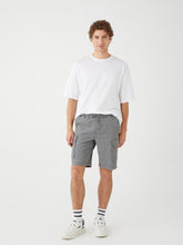 Slim Fit Men Cargo Shorts