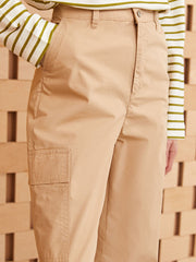 بنطلون نسائي مع أرجل واسعة مستقيم ومريح