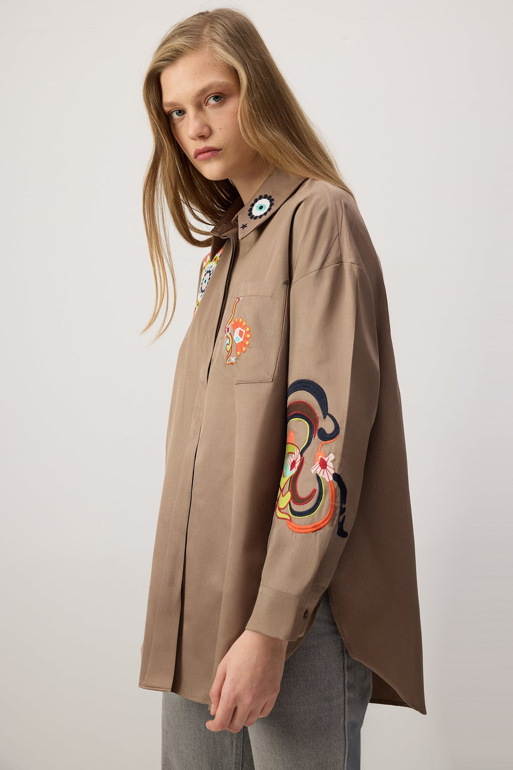 Embroidery Detailed Shirt