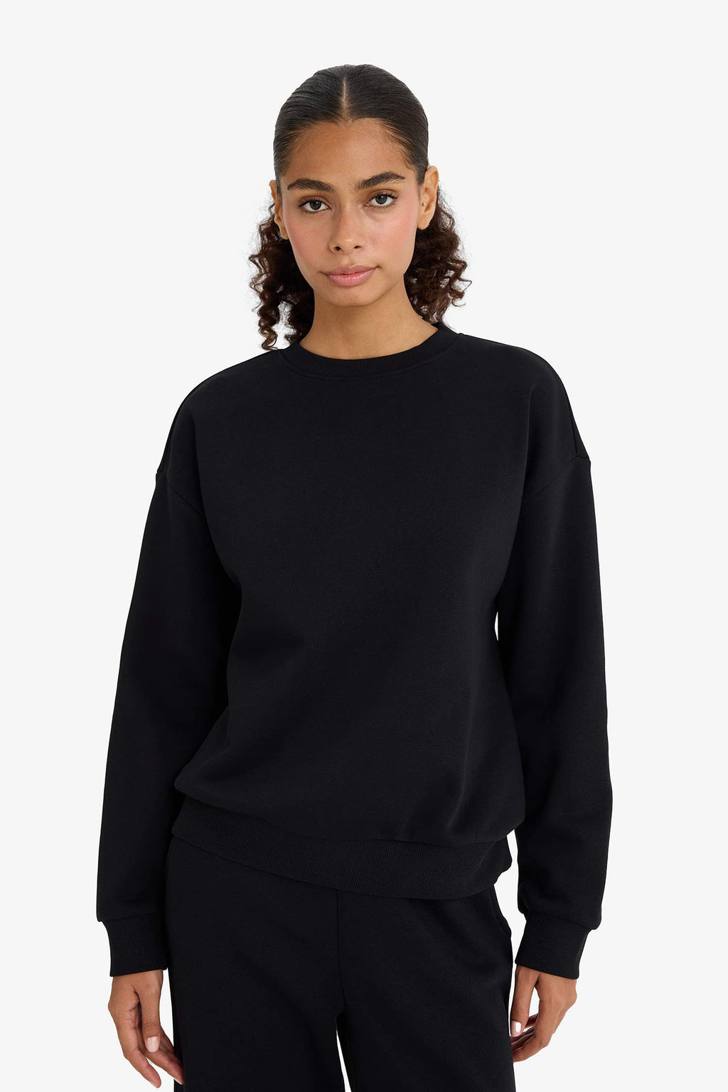 Relax Fit Crew Neck Basic Thick Sweatshirt