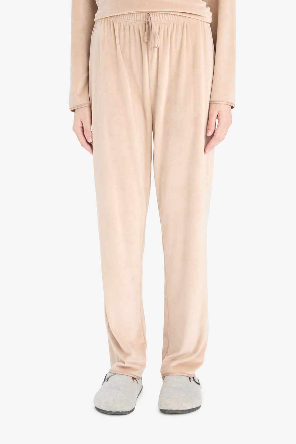 Pajama Set Regular Fit Long Sleeve Velour Top Long Bottom-Fall in Love