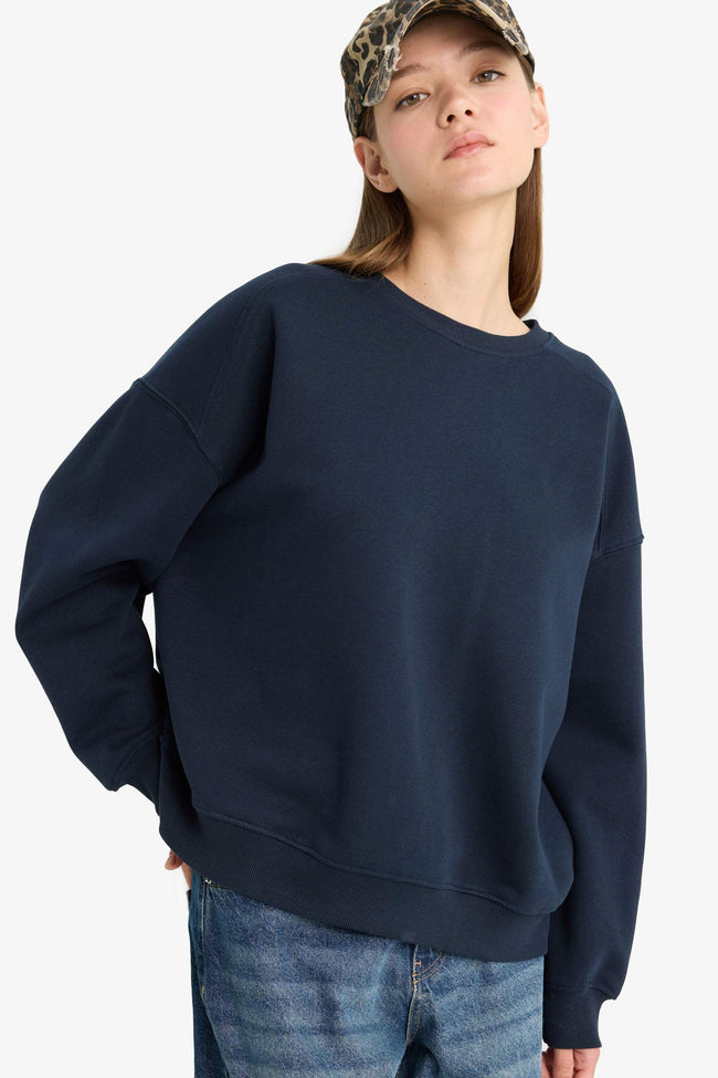 Coool oversized wide fit crew neck thick fabric sweatshirt Hover Image