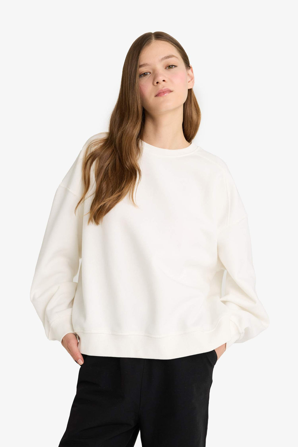 Coool oversized wide fit crew neck thick fabric sweatshirt