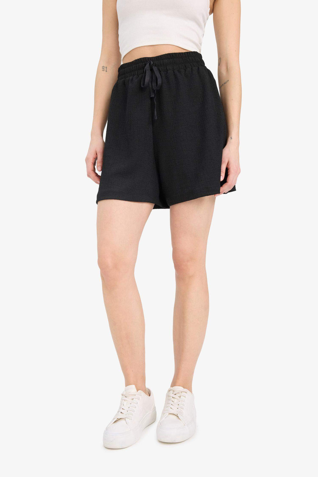 Loose Fit Crepe Shorts