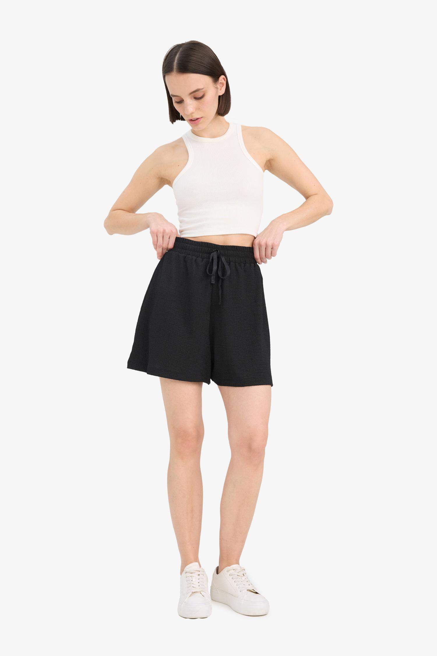 Loose Fit Crepe Shorts