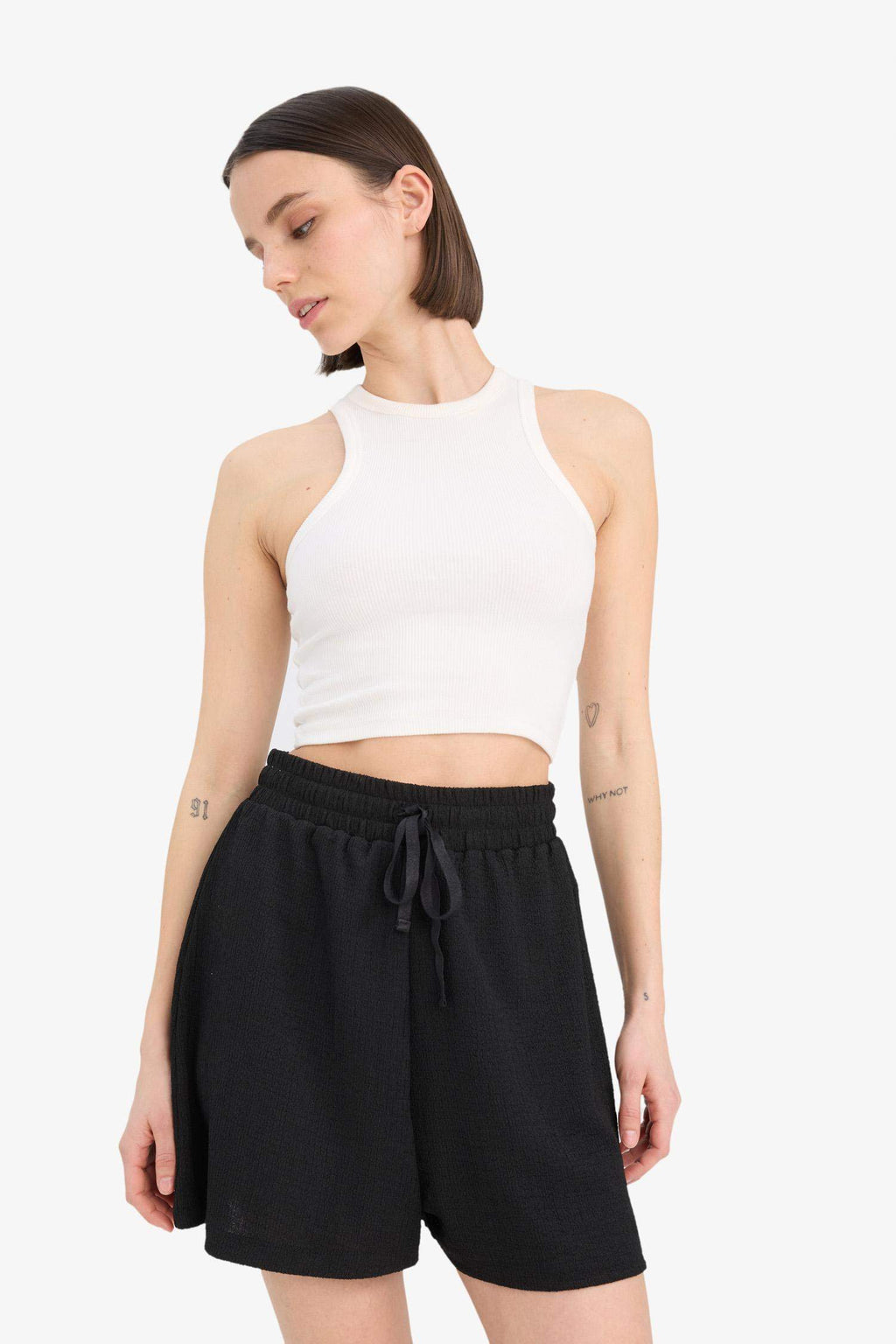 Loose Fit Crepe Shorts