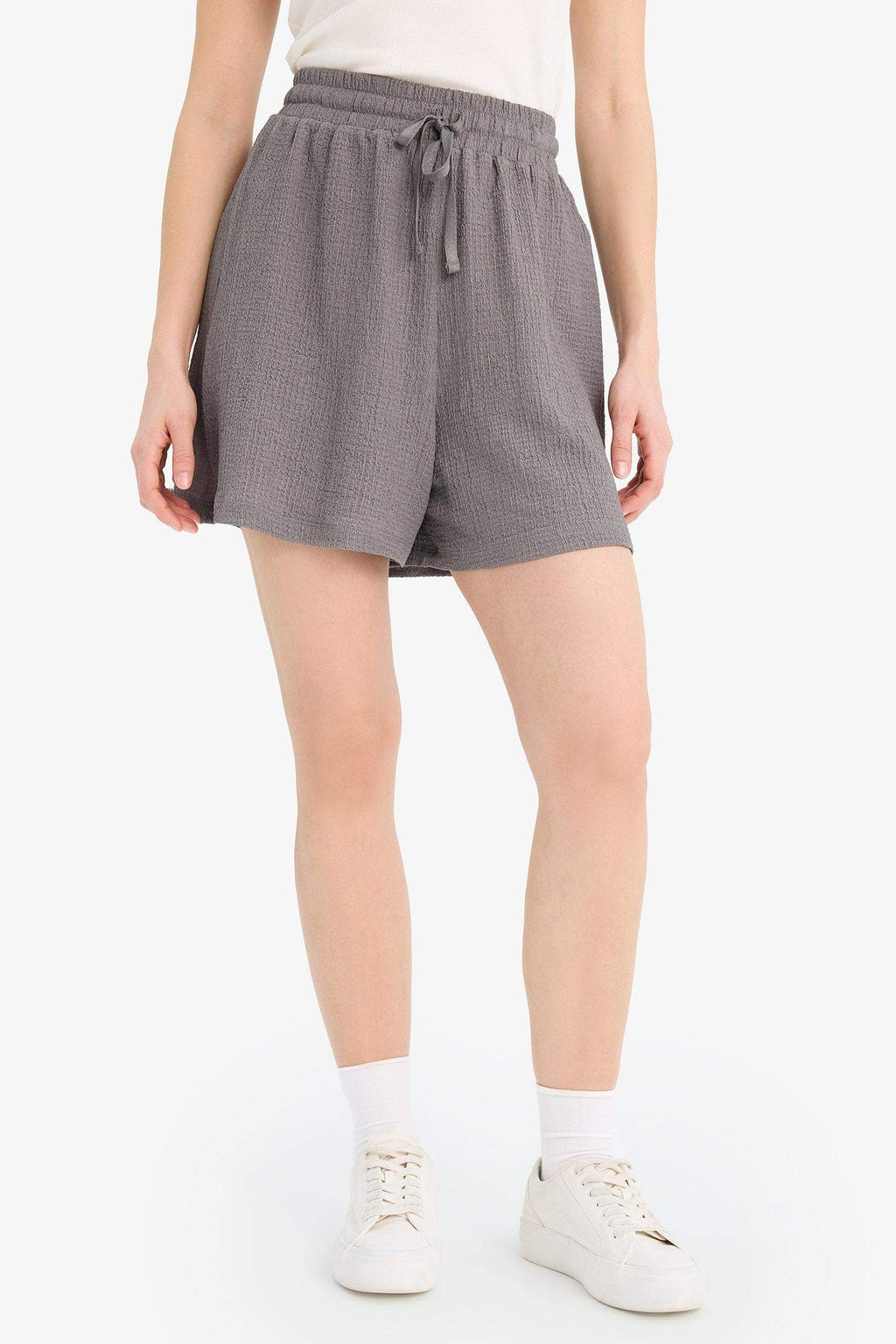 Loose Fit Crepe Shorts