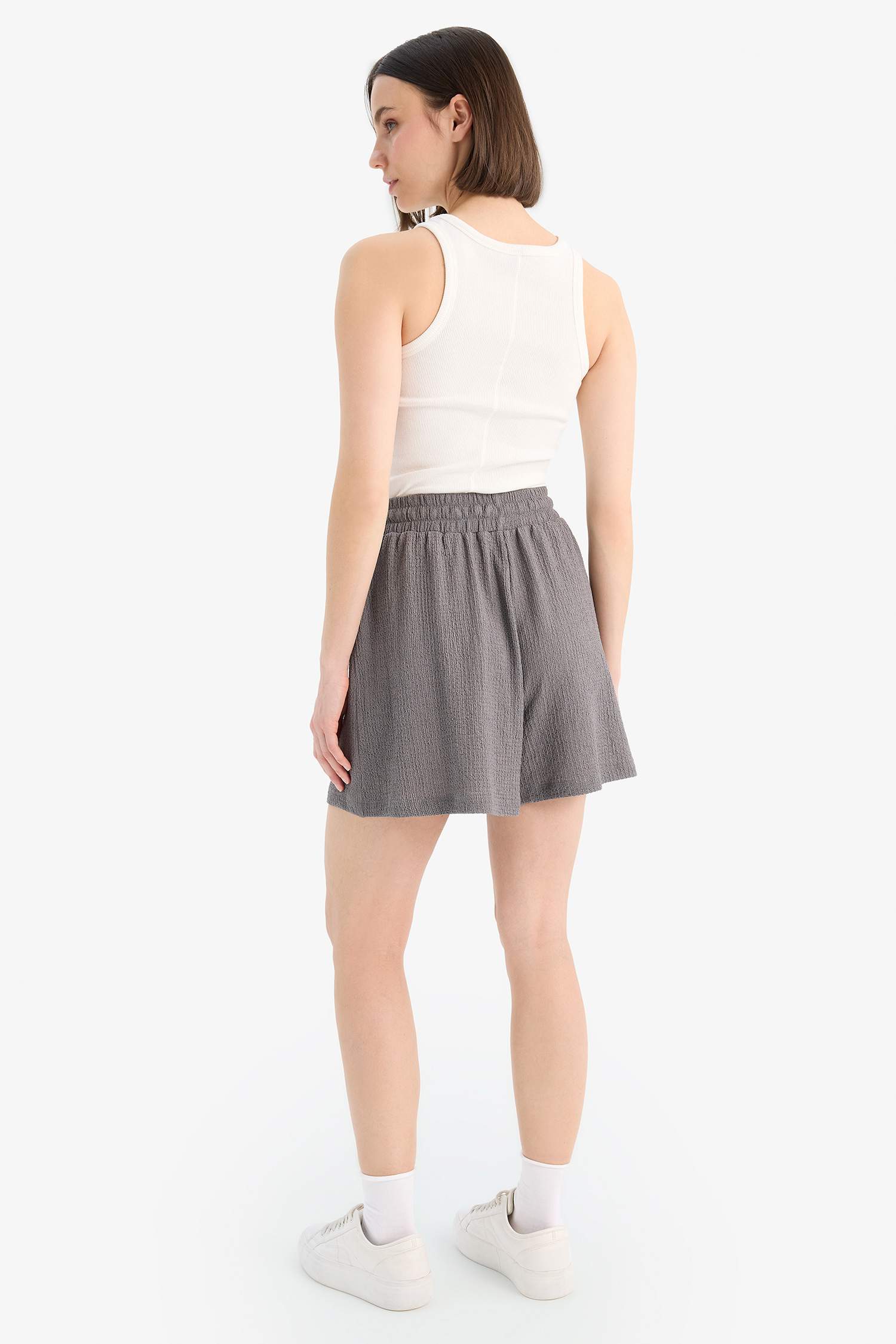 Loose Fit Crepe Shorts