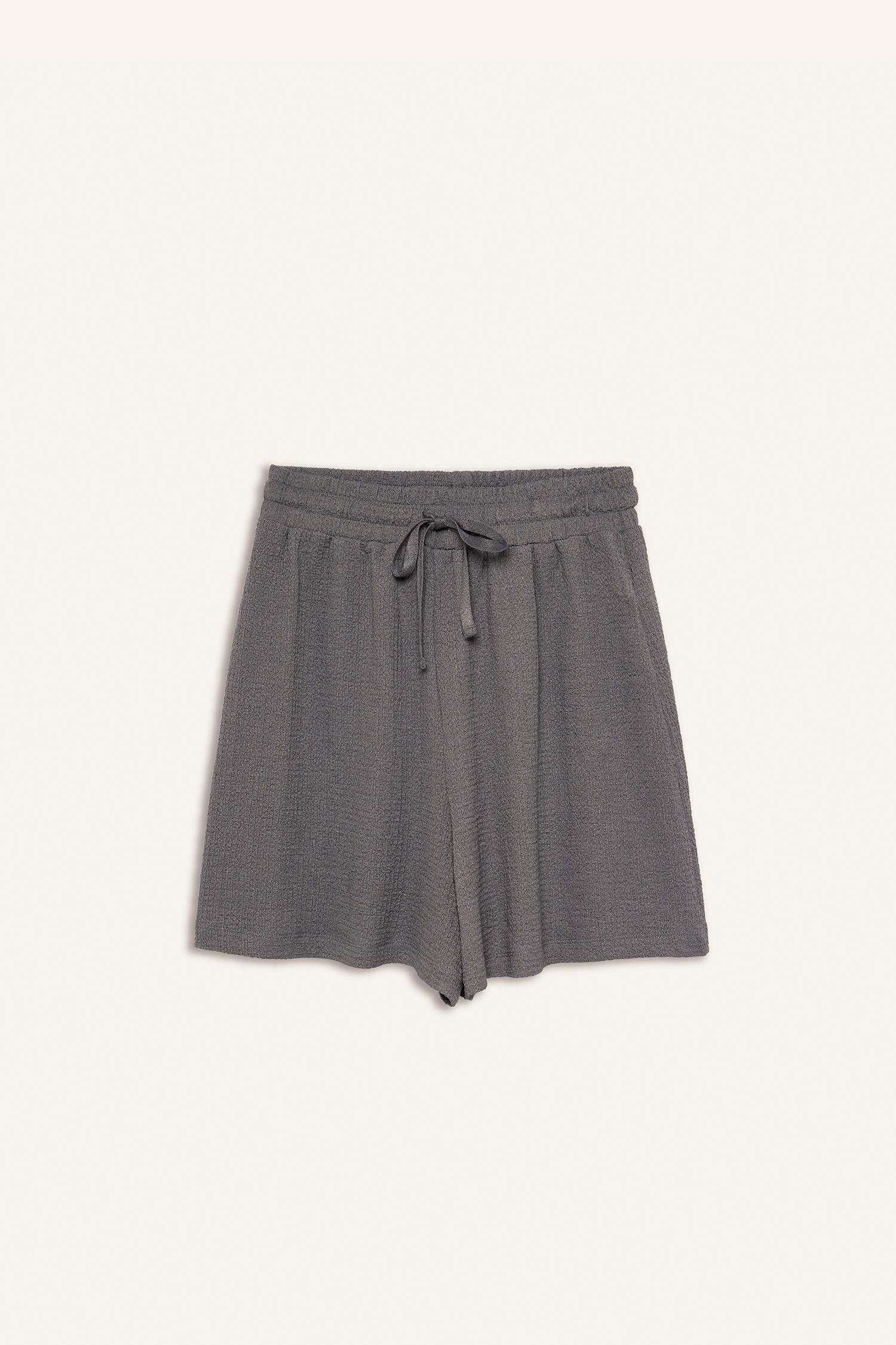 Loose Fit Crepe Shorts