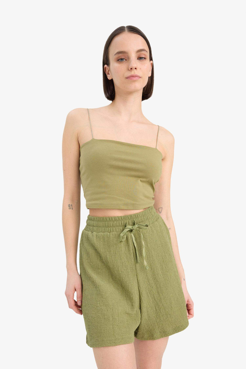 Loose Fit Crepe Shorts