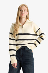 Oversize Fit Polo Collar Pullover
