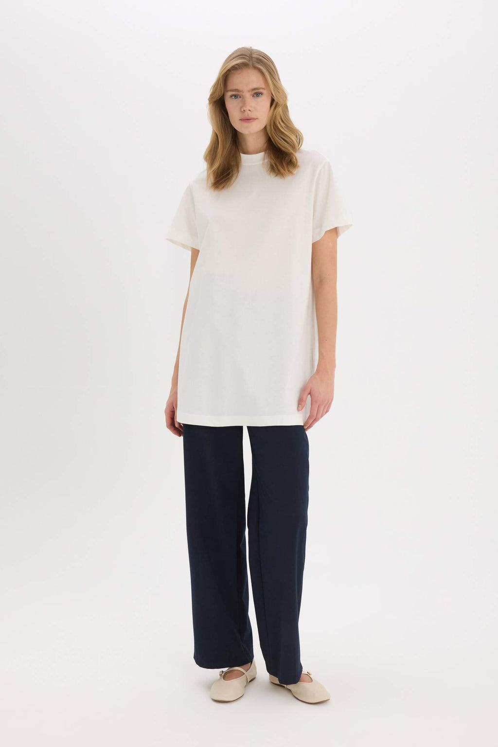 Regular Fit Crew Neck Short Sleeve Tunic