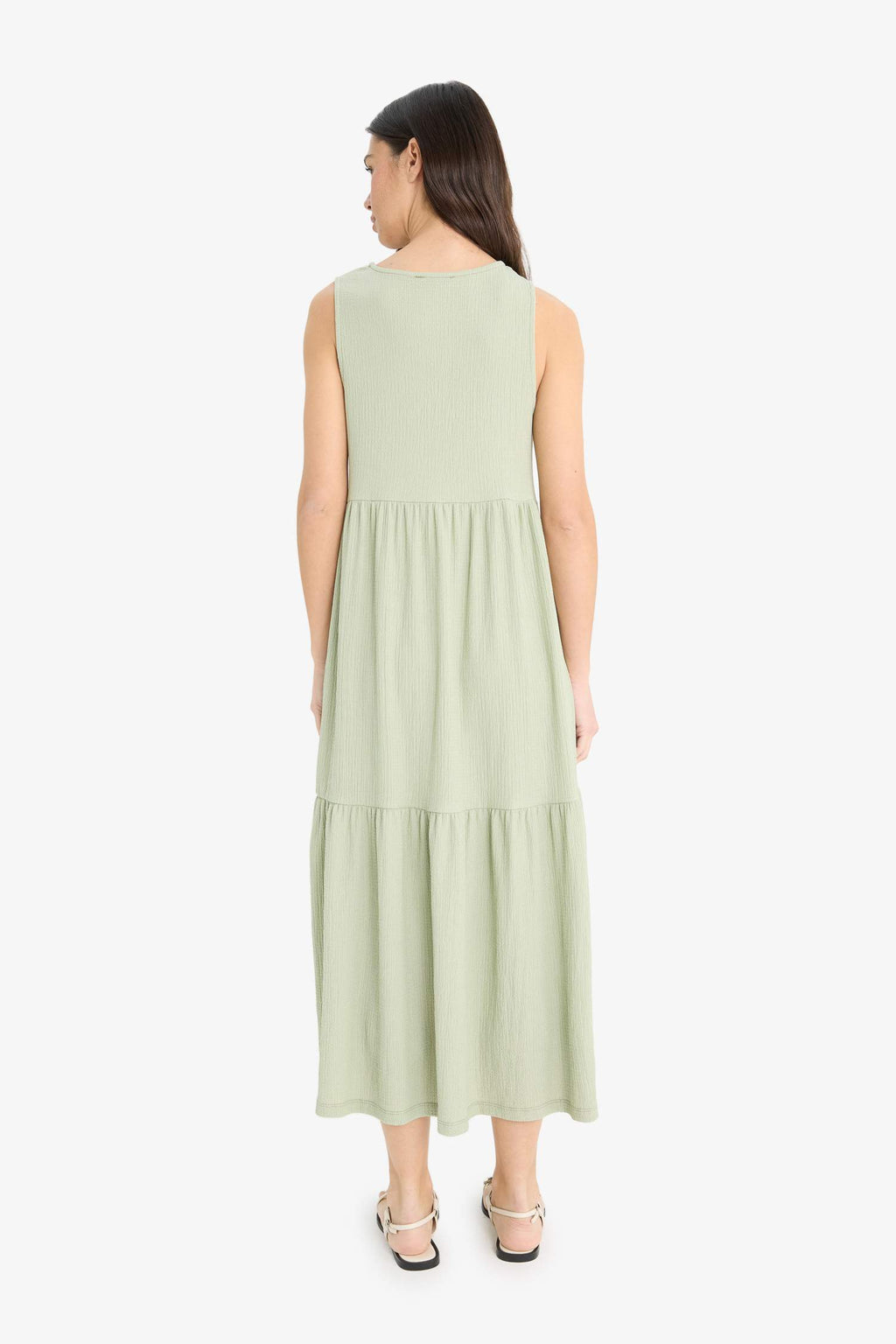 Crew Neck Crepe Sleeveless Midi Summer Dress