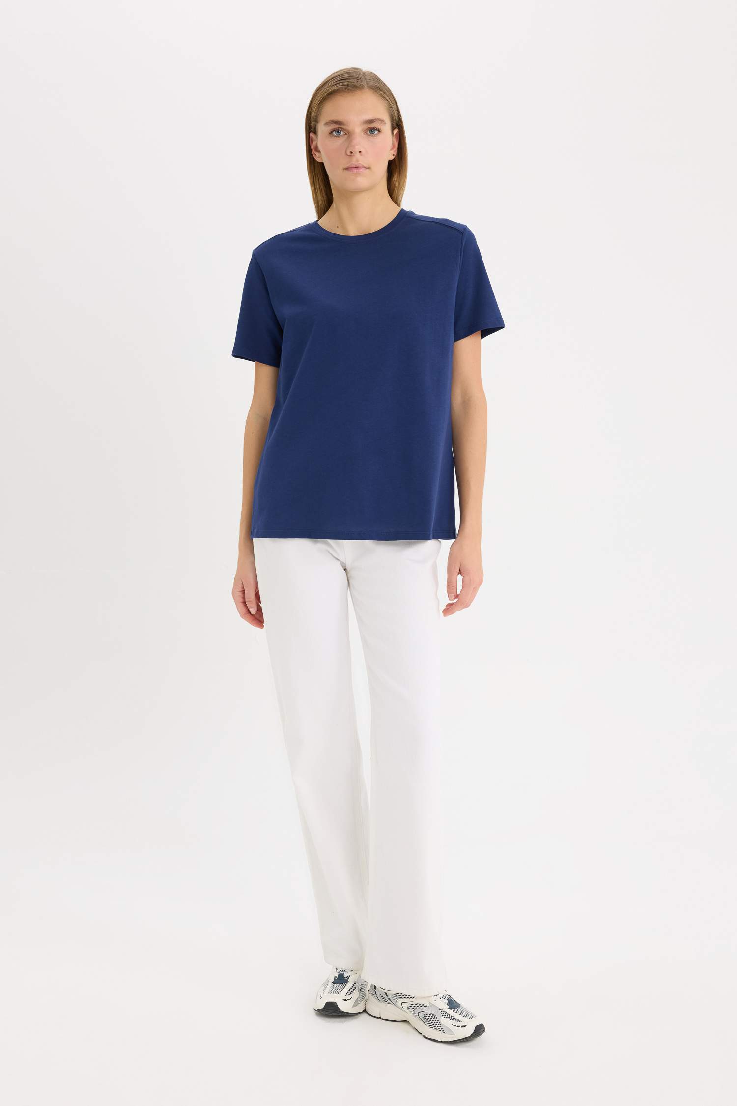 Regular Fit Crew Neck Basic White Premium T-Shirt