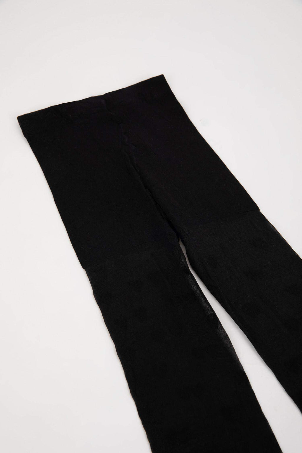 Woman 20 Denier Pantyhose