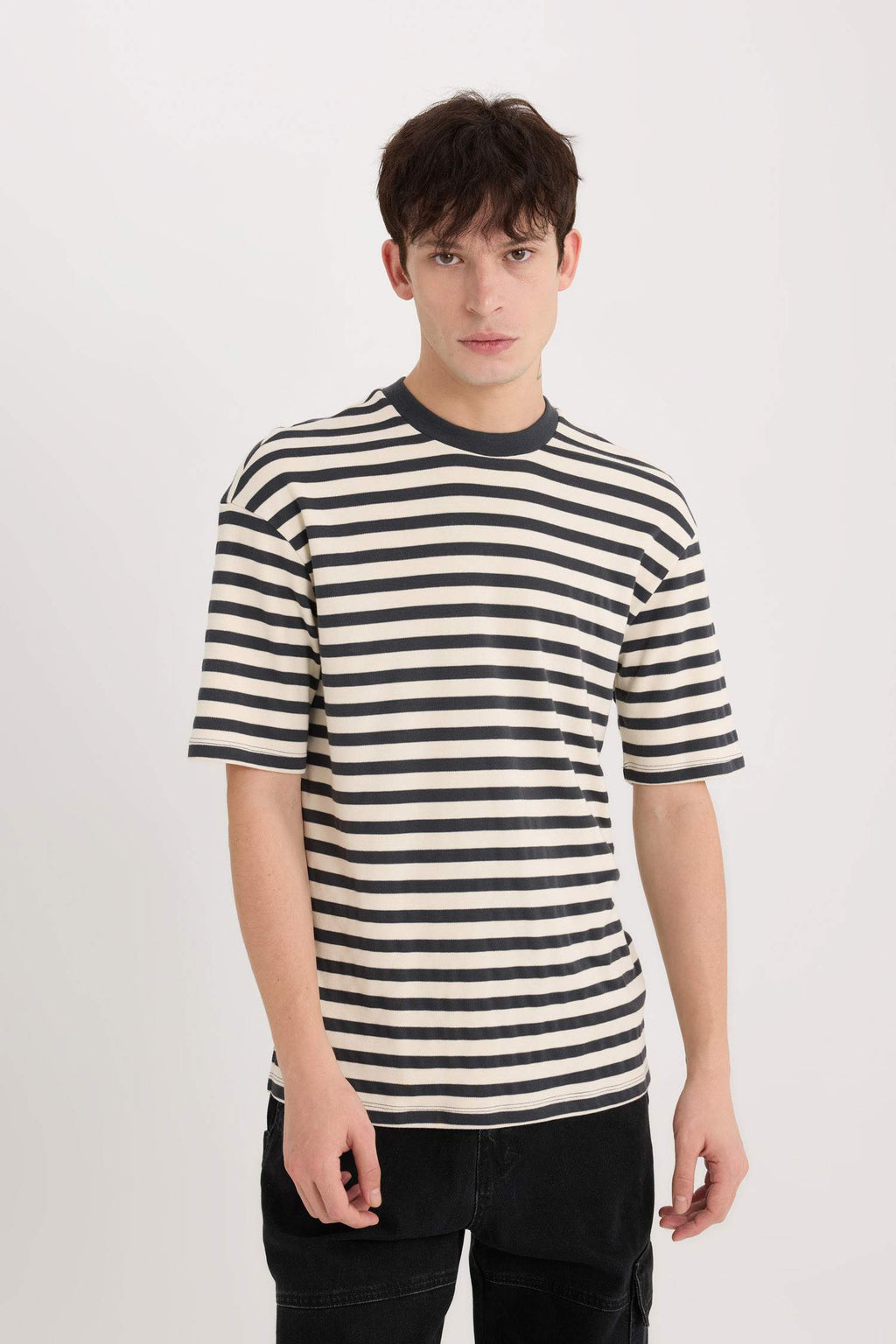 Boxy Fit Crew Neck Striped T-Shirt