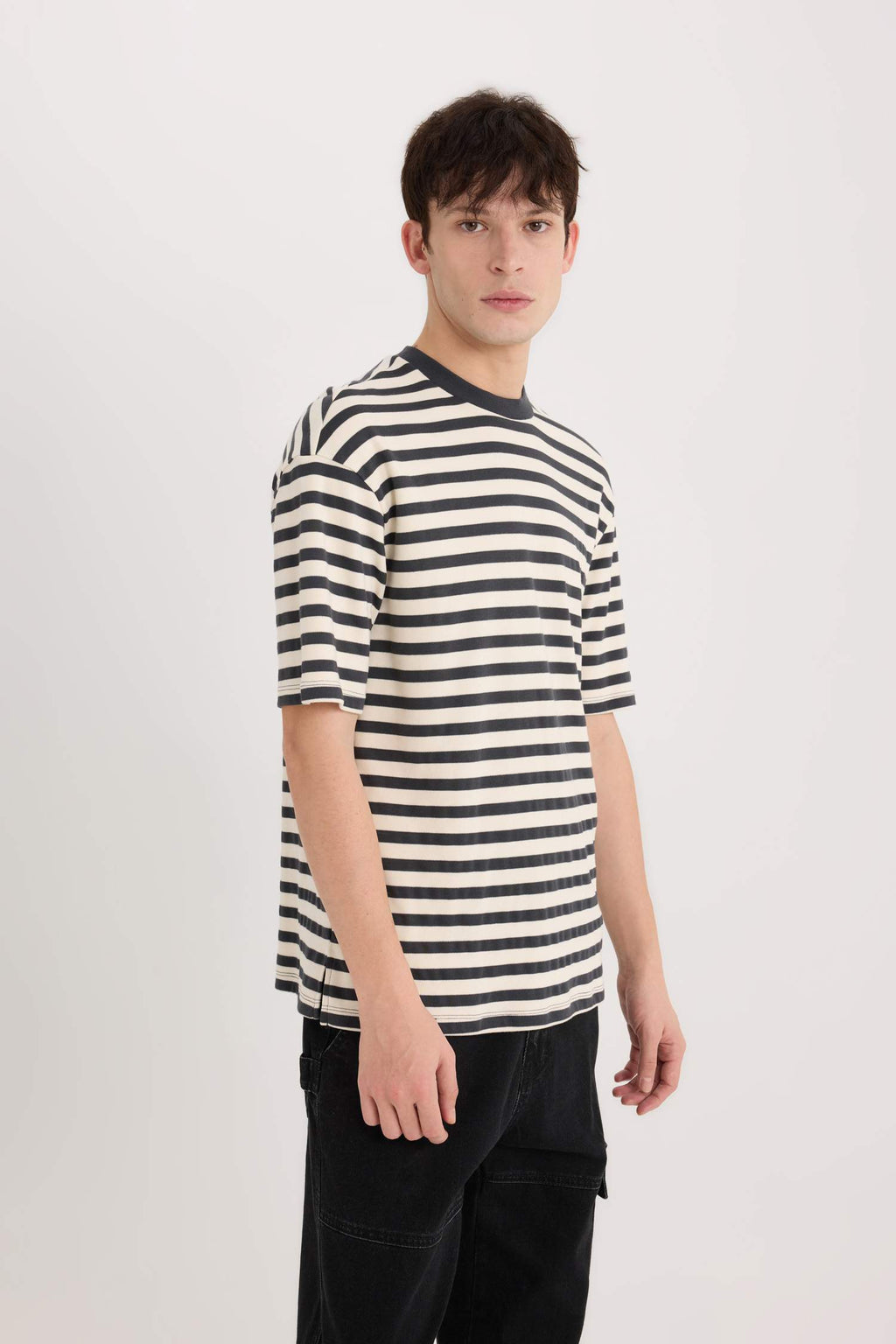 Boxy Fit Crew Neck Striped T-Shirt