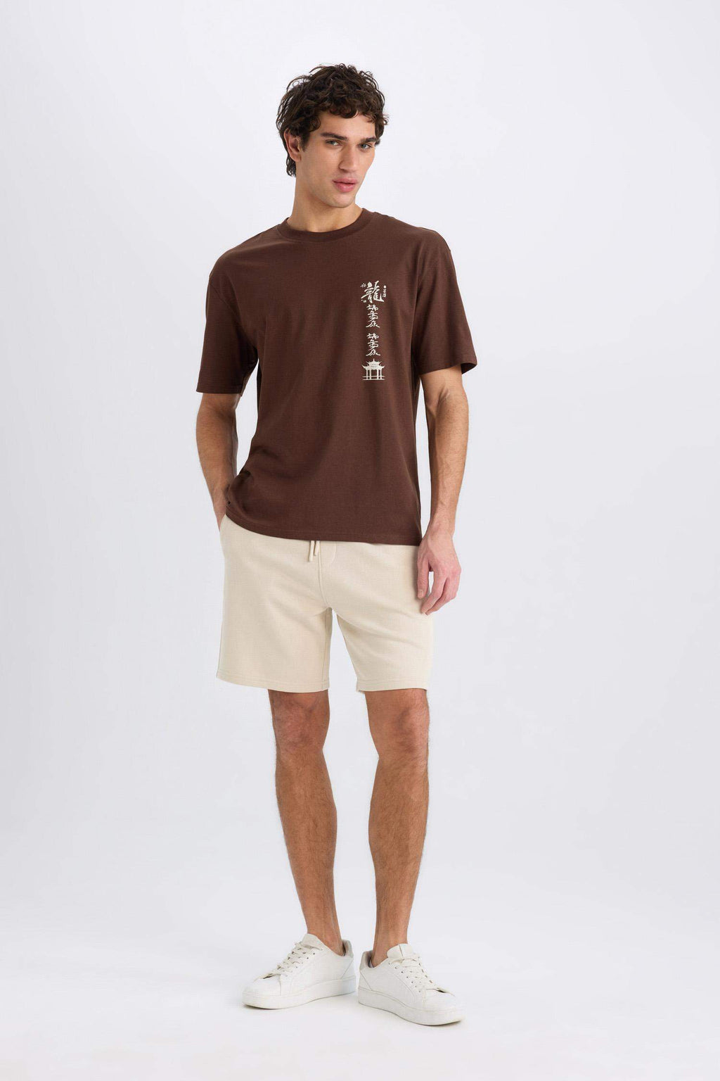 Regular Fit Straight Leg Basic Shorts