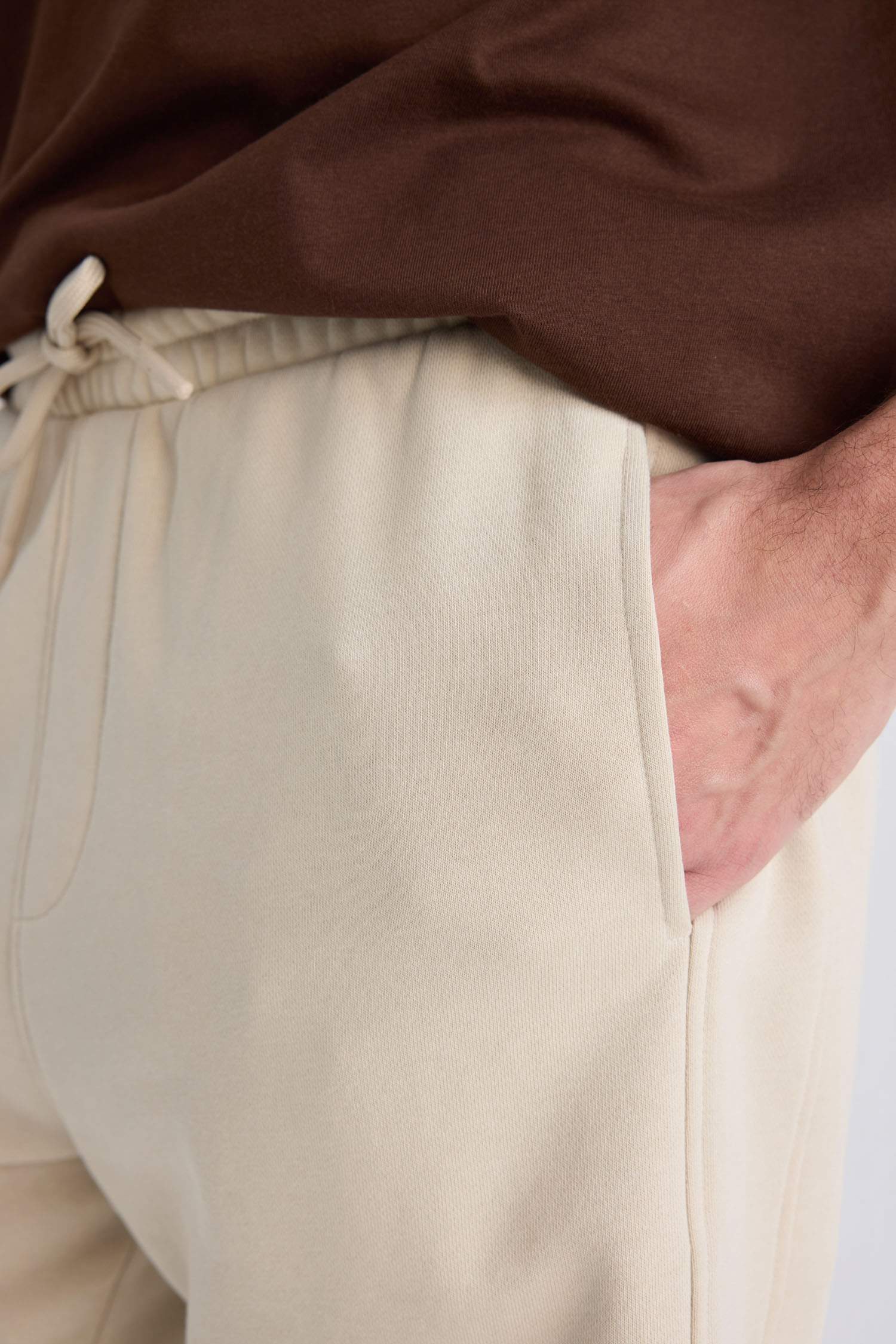 Regular Fit Straight Leg Basic Shorts