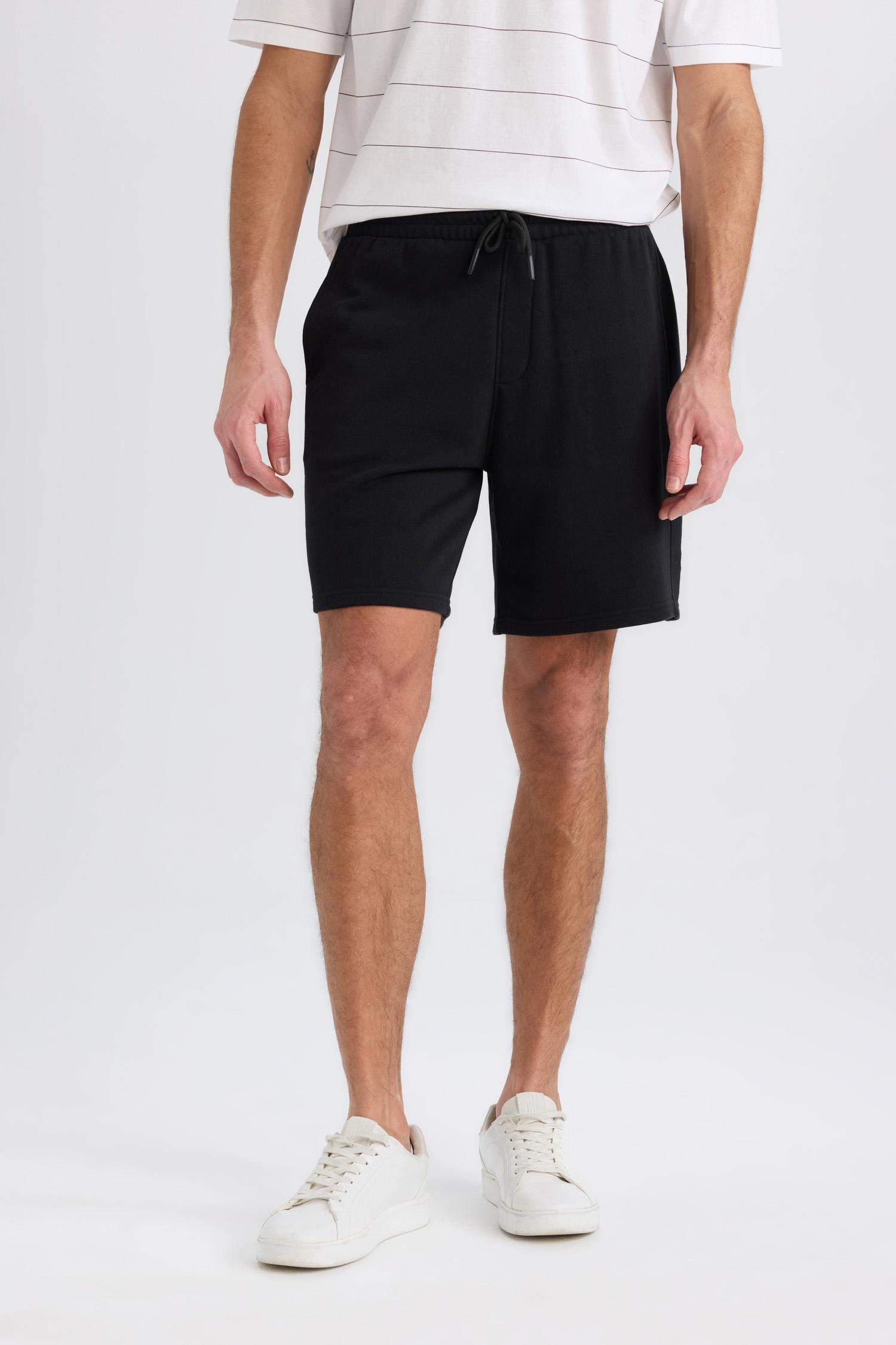 Regular Fit Straight Leg Basic Shorts