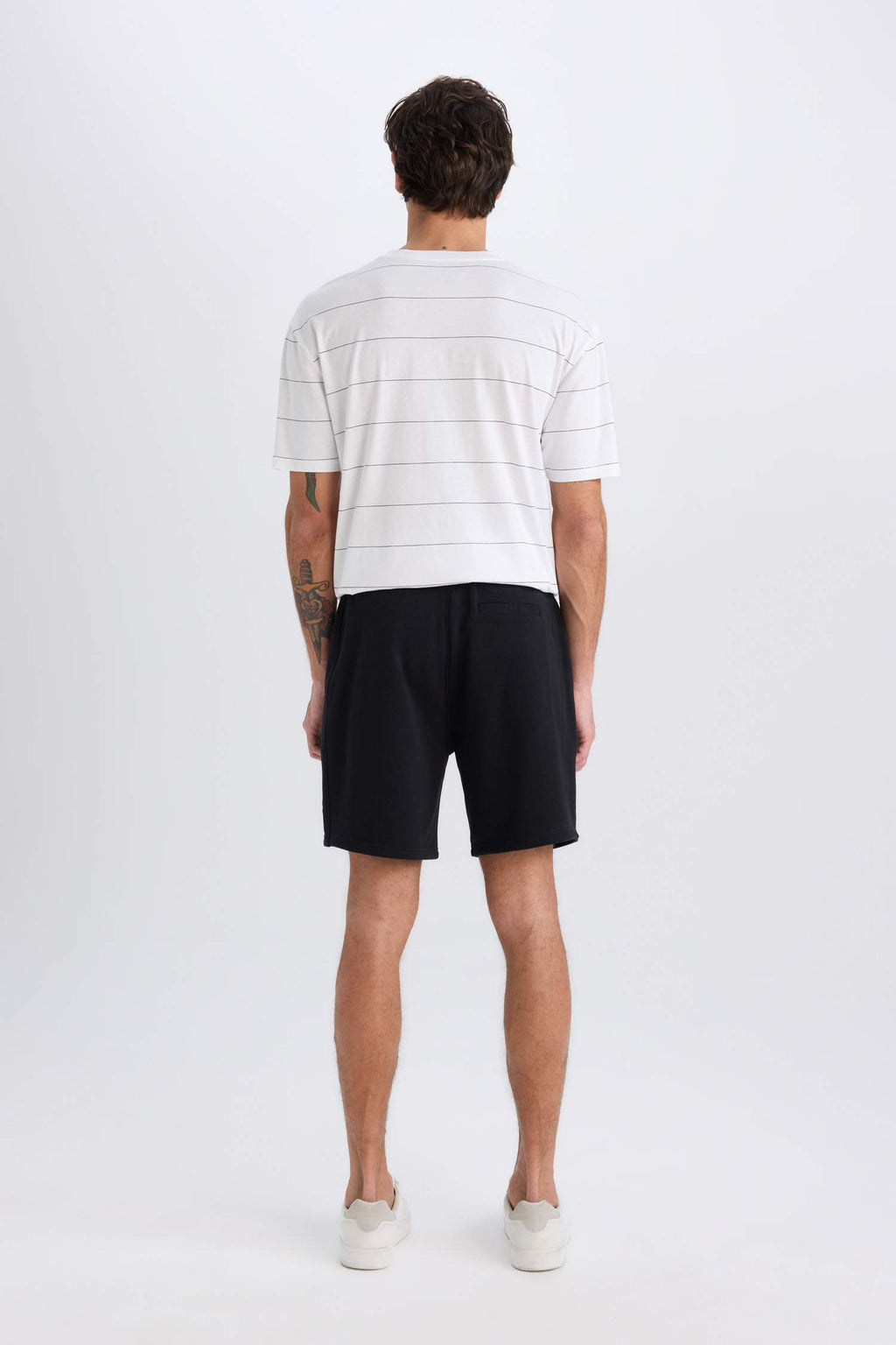 Regular Fit Straight Leg Basic Shorts