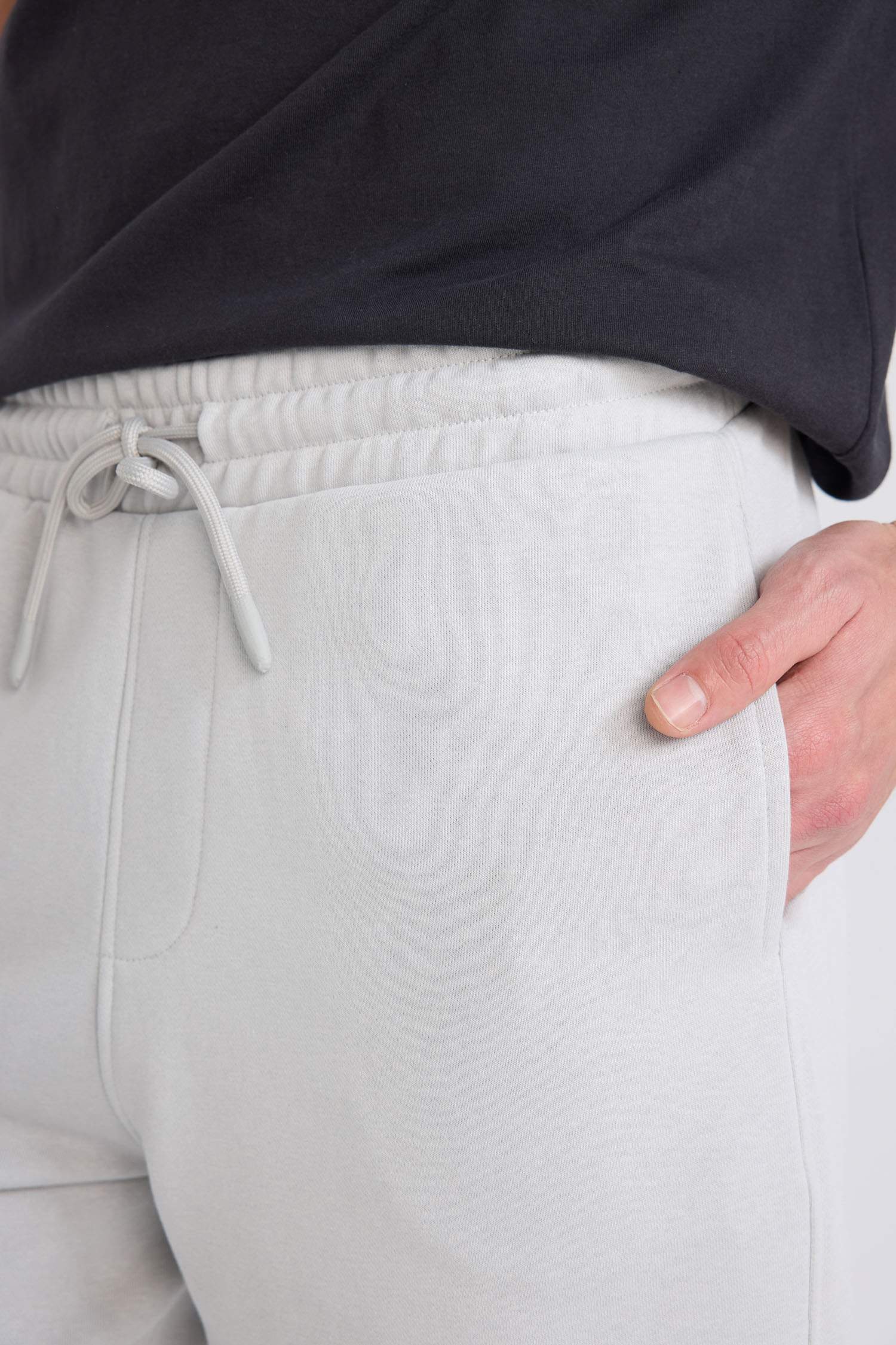 Regular Fit Straight Leg Basic Shorts